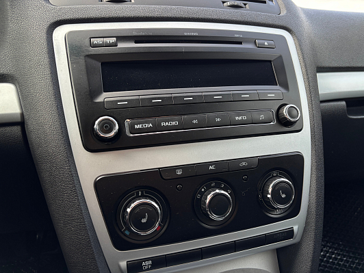 Skoda Octavia Ambition, 2011 года, пробег 163441 км