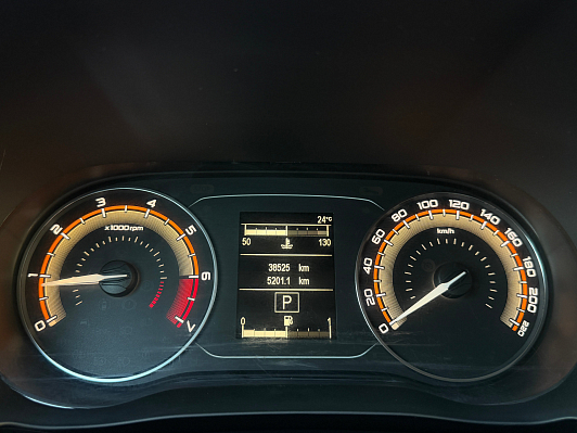 Lada (ВАЗ) Vesta Драйв (2026), 2024 года, пробег 38500 км
