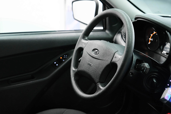 Lada (ВАЗ) Granta Standard, 2023 года, пробег 72000 км