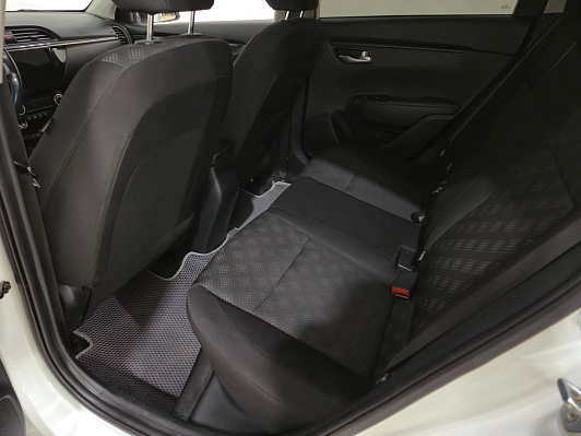 Kia Rio Prestige, 2017 года, пробег 203041 км