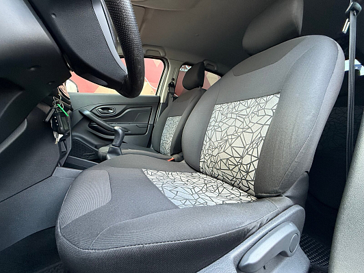 Lada (ВАЗ) XRAY Optima Air conditioner (2018), 2016 года, пробег 146000 км