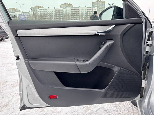 Skoda Octavia, 2013 года, пробег 177428 км