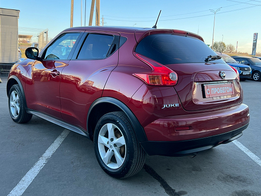 Nissan Juke XE, 2013 года, пробег 195000 км