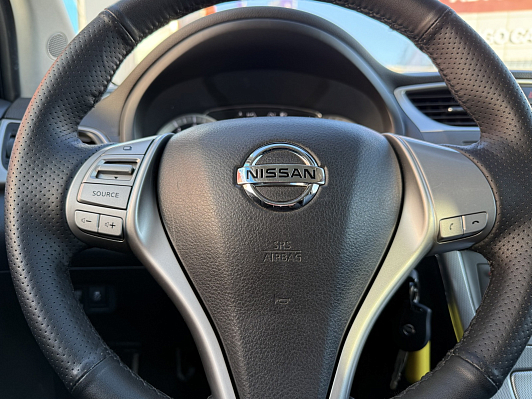 Nissan Tiida Elegance Plus Connect, 2015 года, пробег 220848 км