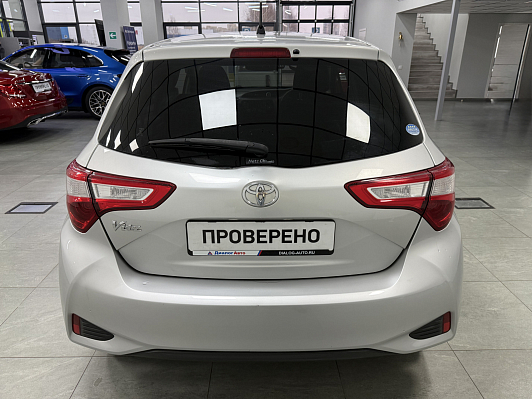 Toyota Vitz, 2019 года, пробег 40127 км