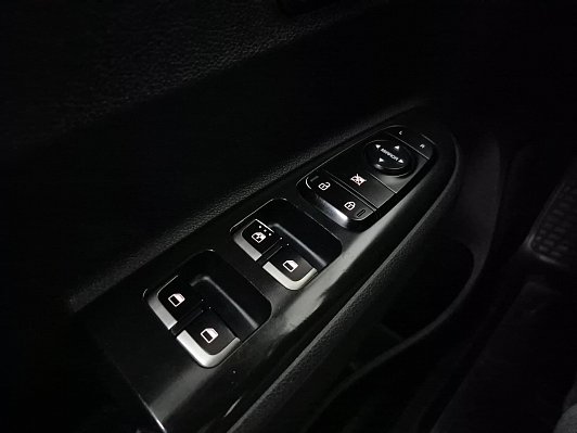 Kia Rio Luxe RED Line, 2017 года, пробег 143070 км