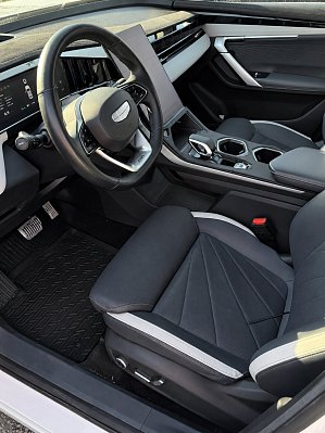 Geely Atlas Флагман, 2024 года, пробег 29257 км
