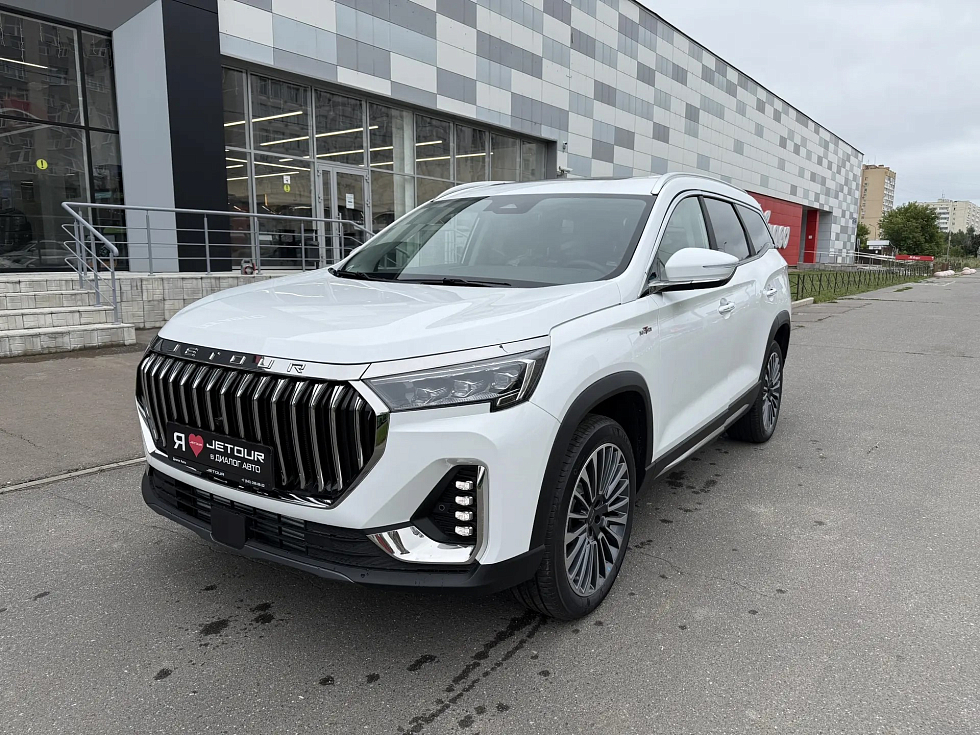 Jetour X90+ Премиум 7 мест, белый