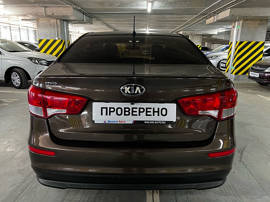 Kia Rio Comfort (без кондиционера), 2015 года, пробег 222000 км