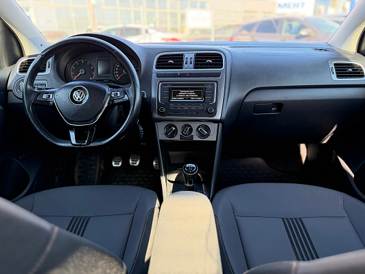 Volkswagen Polo Allstar, 2016 года, пробег 66900 км