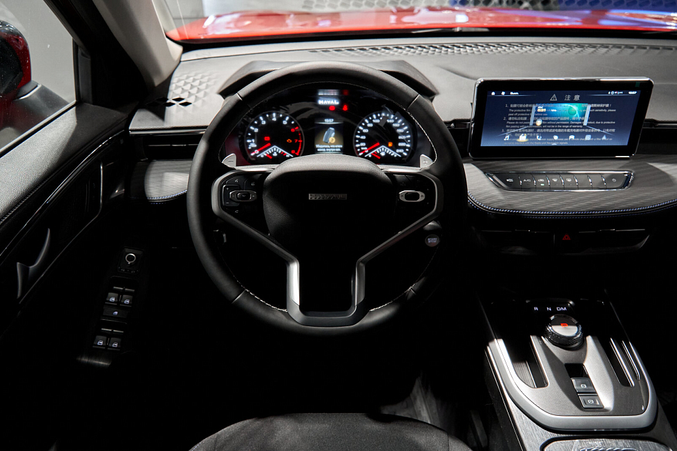 Haval Jolion Comfort, красный