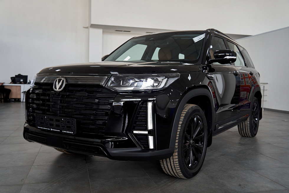 Changan CS95 Комфорт, черный