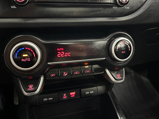Kia Rio Luxe, 2017 года, пробег 165366 км
