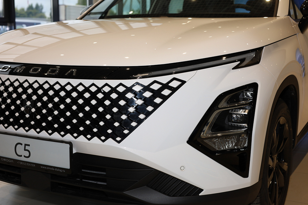 Omoda C5 Стиль, белый