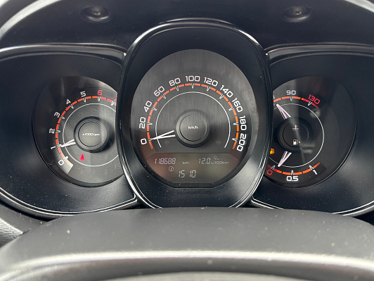 Lada (ВАЗ) Vesta Comfort, 2017 года, пробег 118673 км
