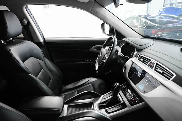 Geely Atlas Luxury, 2020 года, пробег 149582 км