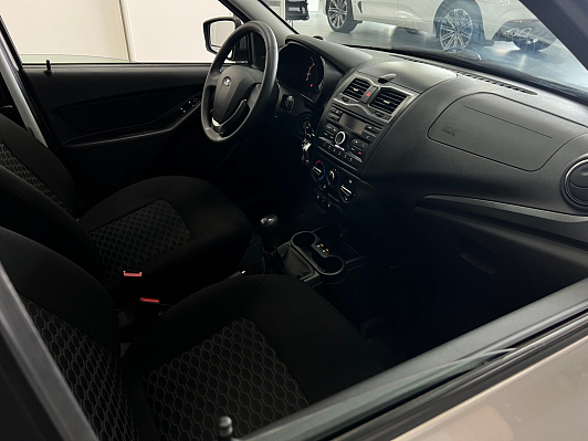 Lada (ВАЗ) Granta, 2019 года, пробег 85000 км