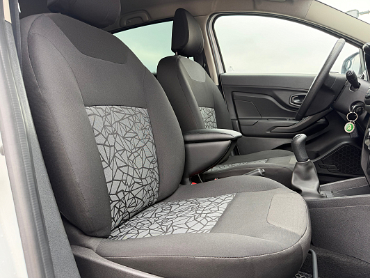 Lada (ВАЗ) XRAY Optima Comfort (2015-2016), 2016 года, пробег 150449 км