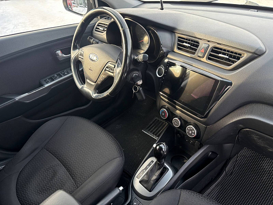 Kia Rio Comfort Аудио, 2017 года, пробег 171839 км