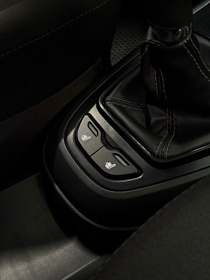 Lada (ВАЗ) Vesta, 2019 года, пробег 104500 км