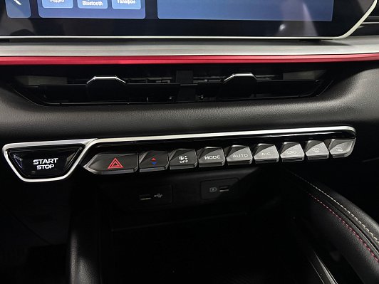 Geely Coolray, 2023 года, пробег 31835 км