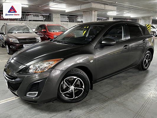 Mazda 3 Touring, 2011 года, пробег 173000 км