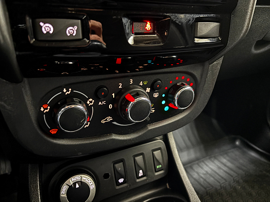 Renault Duster Dakar Edition, 2019 года, пробег 160550 км