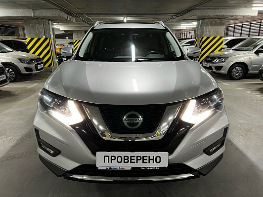 Nissan Rogue, 2017 года, пробег 113000 км