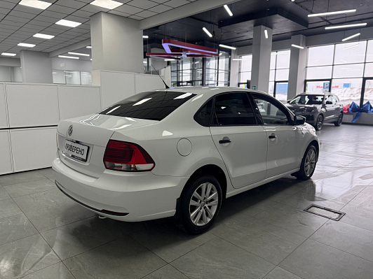 Volkswagen Polo Trendline, 2016 года, пробег 176000 км