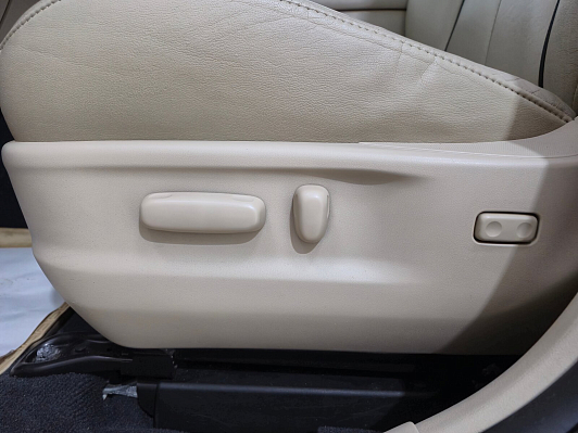 Toyota Venza, 2013 года, пробег 143942 км