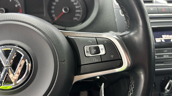 Volkswagen Polo SELECT, 2020 года, пробег 71000 км