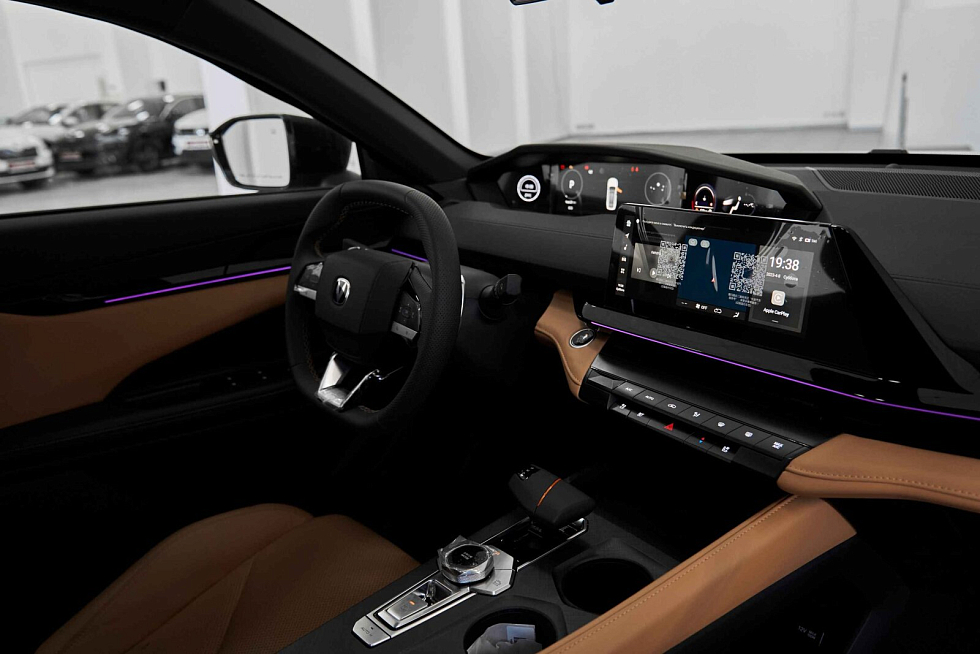 Changan UNI-V Luxe, серый