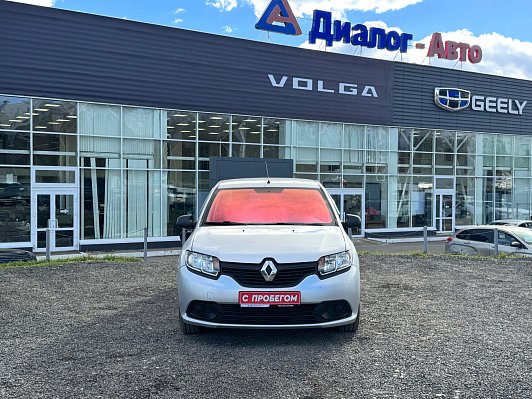 Renault Logan Privilege, 2017 года, пробег 106000 км