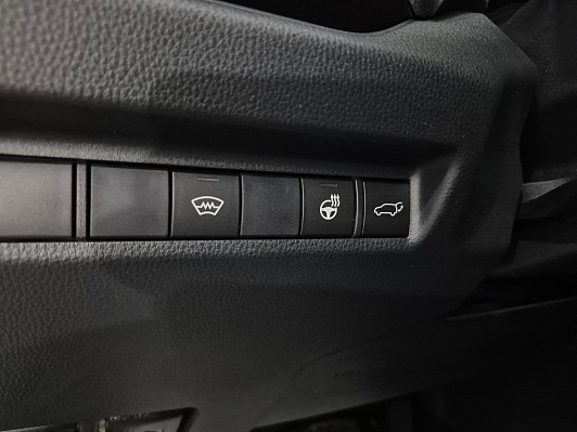 Toyota RAV4 Комфорт, 2019 года, пробег 103658 км