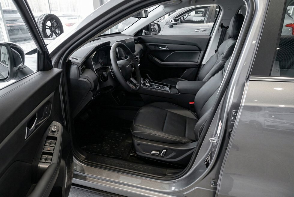 Haval Jolion Премиум, серый