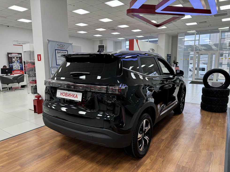 Chery Tiggo 4 MT Line, черный