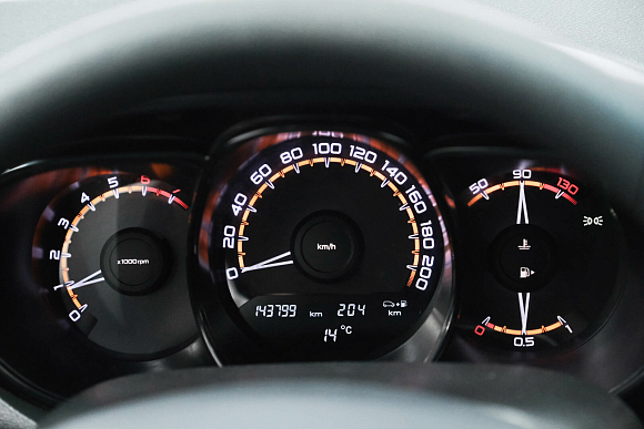 Lada (ВАЗ) Vesta Comfort, 2021 года, пробег 143730 км