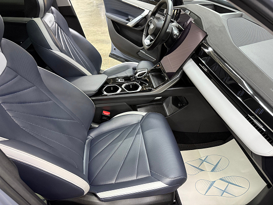 Geely Atlas Флагман, 2024 года, пробег 45768 км