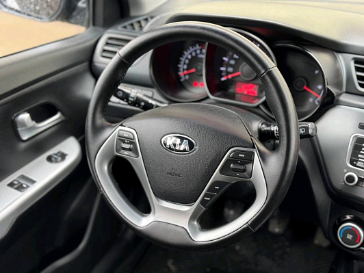 Kia Rio Comfort Аудио, 2015 года, пробег 116182 км