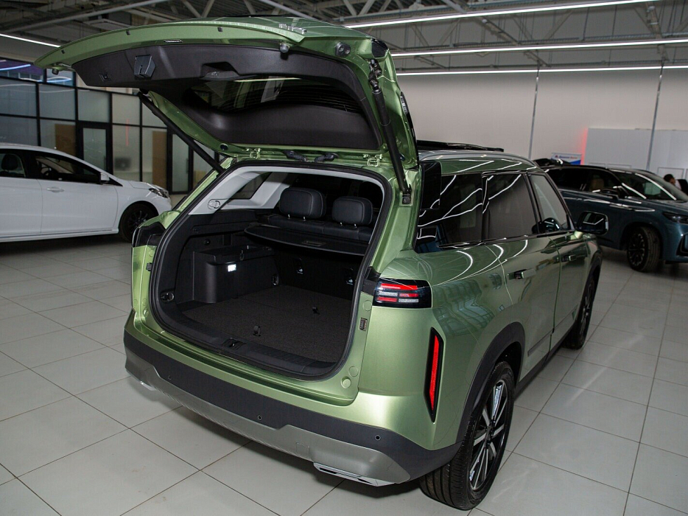 Jaecoo J7 Комфорт, зеленый