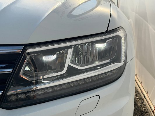Volkswagen Tiguan CONNECT, 2017 года, пробег 268250 км