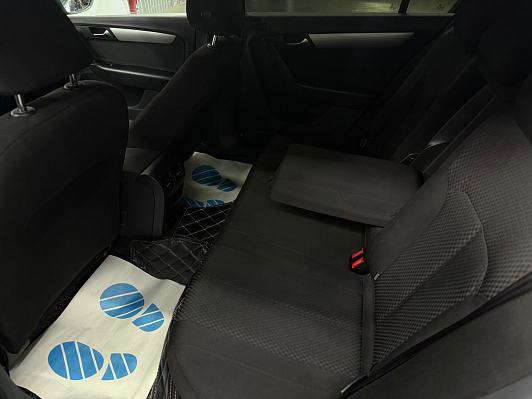 Volkswagen Passat Trendline, 2012 года, пробег 224259 км