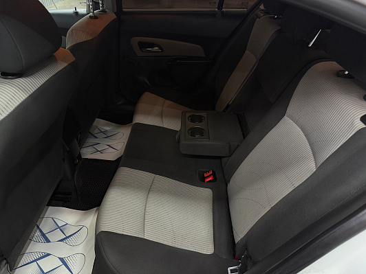 Chevrolet Cruze LS, 2014 года, пробег 240000 км