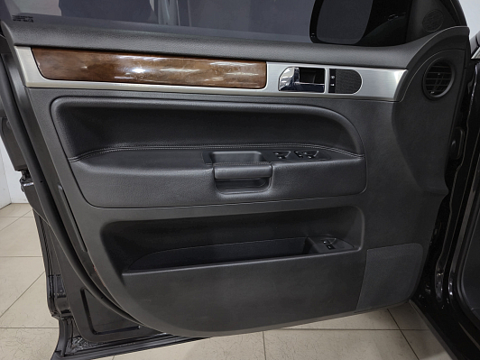 Volkswagen Touareg, 2007 года, пробег 289614 км
