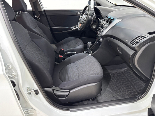 Hyundai Solaris Comfort, 2015 года, пробег 144818 км