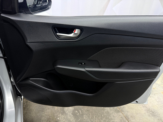 Hyundai Solaris, 2018 года, пробег 134357 км