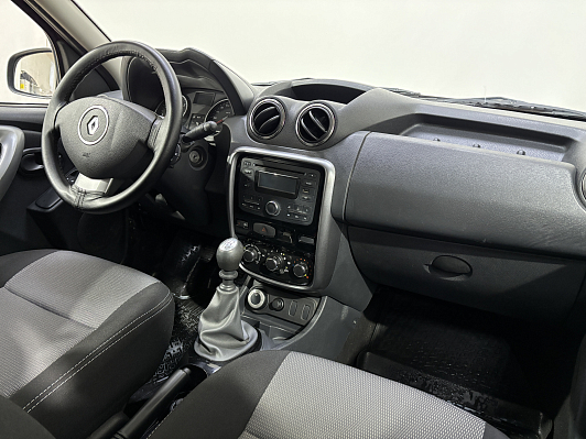 Renault Duster Privilege, 2012 года, пробег 92792 км