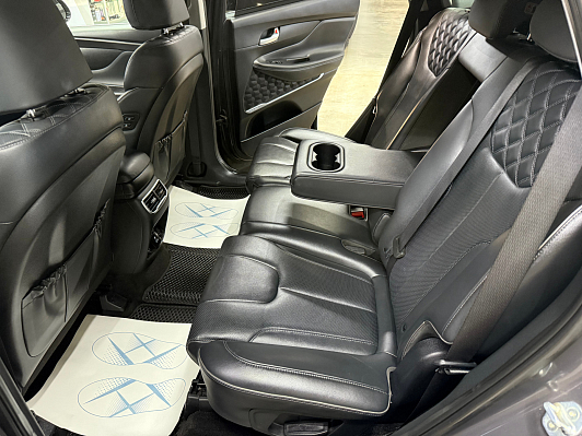 Hyundai Santa Fe Prestige 7 мест + Smart Sense, 2021 года, пробег 114114 км