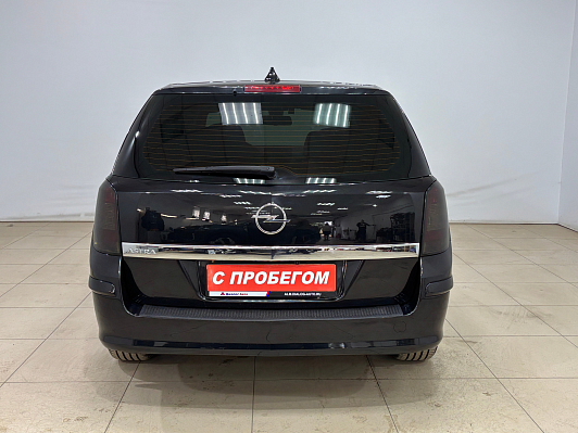 Opel Astra, 2011 года, пробег 171820 км