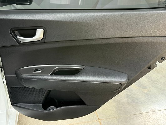 Kia Optima Comfort, 2016 года, пробег 99777 км